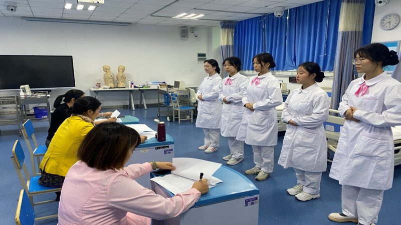月嫂服务公司如何盈利？揭秘行业盈利模式