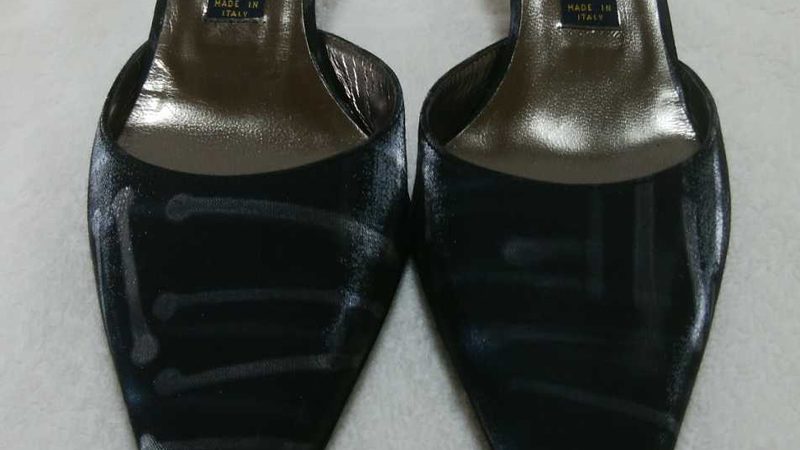 月嫂的服务品质直接关系到产妇和新生儿的健康。在选择月嫂套餐时，要关注以下方面：