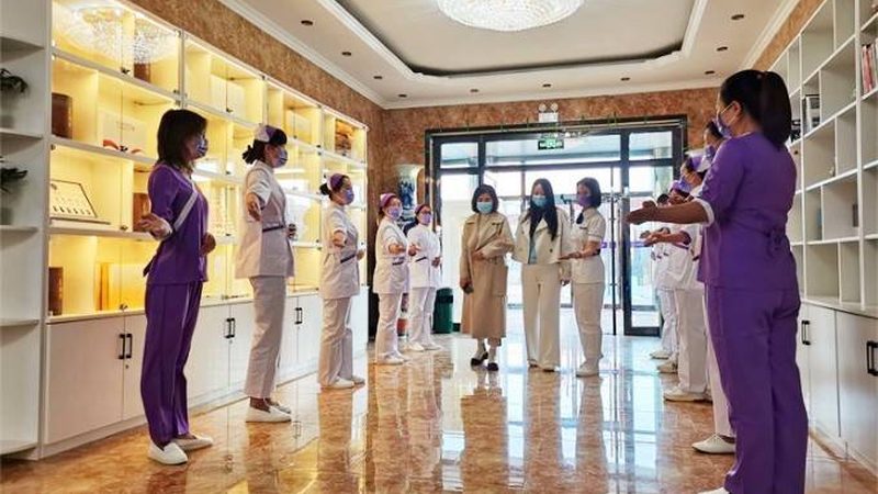 靠谱月嫂，如何挑选？揭秘本地口碑平台选月嫂的五大关键